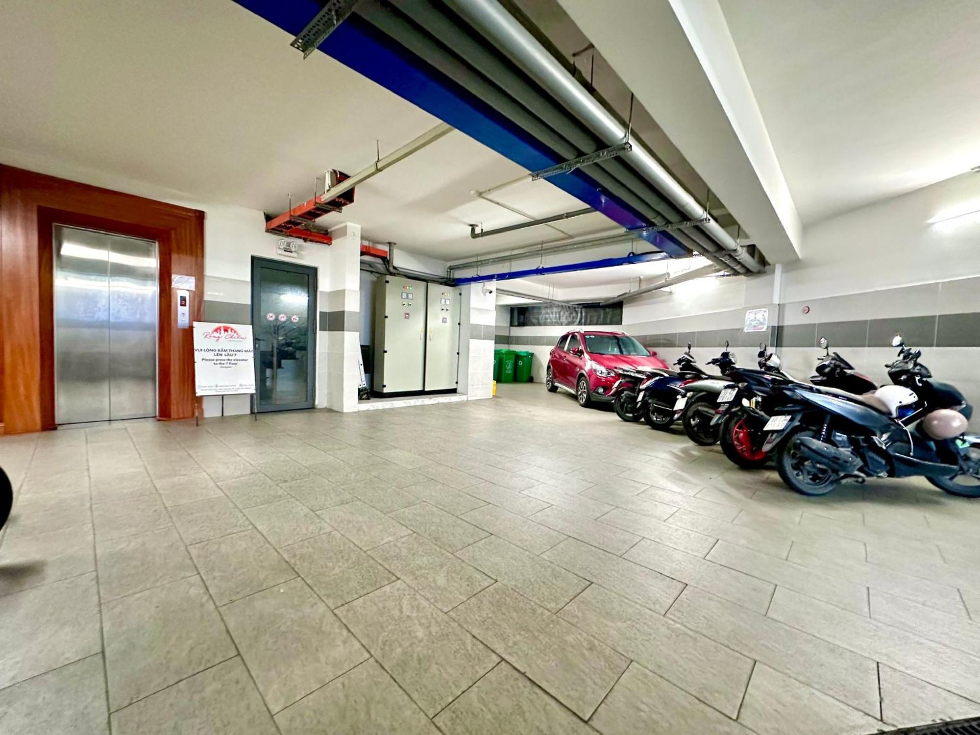 Готель Yours Studio Airport Хошимін Екстер'єр фото